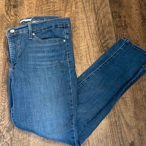 Levi's Classic Blue 311 Shaping Skinny Leg Jeans 32x27.5”